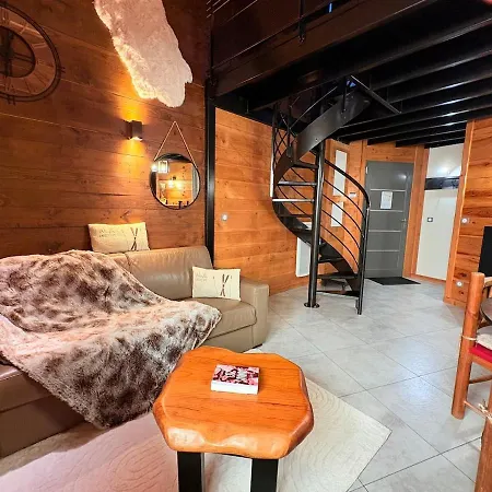 Le Douillet Des Pyrenees, Luxury Apartament *